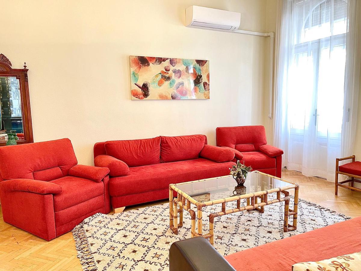 Isabelle Residency - Balcony & A.C Apartment บูดาเปสต์ ภายนอก รูปภาพ